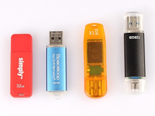 Datenrettung USB-Stick - Title