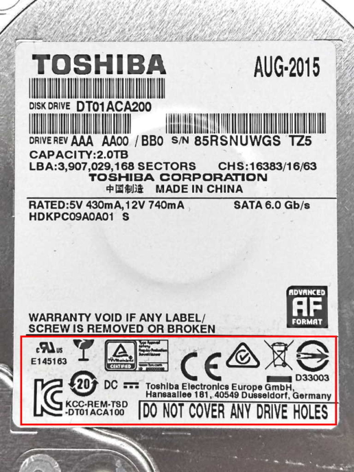 Festplatte Marke Toshiba mit Label